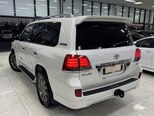 Toyota Land Cruiser-9
