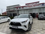 Toyota Highlander-1