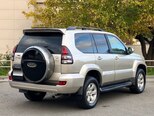 Toyota Land Cruiser Prado-5