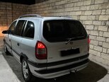 Opel Zafira-6