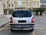 Opel Zafira-2