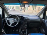 Opel Zafira-8