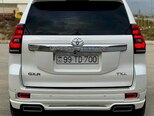 Toyota Land Cruiser Prado-4