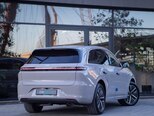 Li Auto L6-4