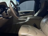 Cadillac Escalade-10