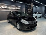 Nissan Tiida-5