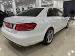 Mercedes E 220 d-6