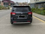 Kia Carnival-4