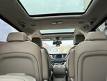 Kia Carnival-9
