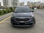 Kia Carnival-1