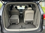 Kia Carnival-7