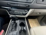 Kia Carnival-14