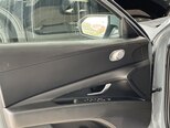 Hyundai Elantra-15