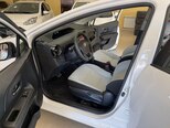 Toyota Aqua-16