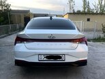 Hyundai Elantra-2