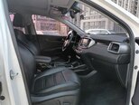 Kia Sorento-12