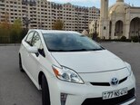 Toyota Prius-2