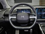 XPeng G9-17