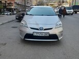 Toyota Prius-3