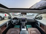 Toyota Land Cruiser-9