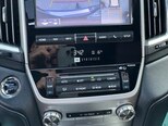 Toyota Land Cruiser-18