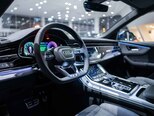 Audi Q8-13