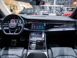 Audi Q8-11