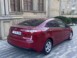 Kia Cerato-10