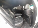 Nissan Maxima-5