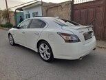 Nissan Maxima-2