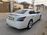 Nissan Maxima-10