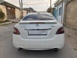 Nissan Maxima-13