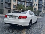 Mercedes E 220 d-2