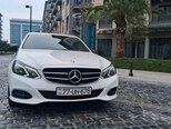 Mercedes E 220 d-1
