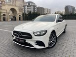 Mercedes E 300 e-1