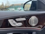 Mercedes E 300 e-19