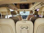 Kia Carnival-8