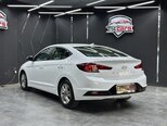 Hyundai Elantra-6