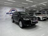 Volkswagen Touareg-20