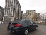 BMW 320-2