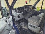 Ford Transit-15