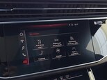 Audi Q8-17