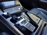 Audi Q8-15