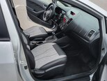 Kia Cerato-11