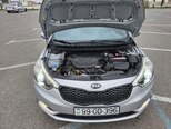 Kia Cerato-12