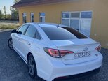 Hyundai Sonata-4