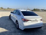 Hyundai Sonata-13