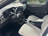 Volkswagen Jetta-8