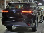 Toyota Highlander-12