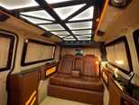 Volkswagen Transporter-13